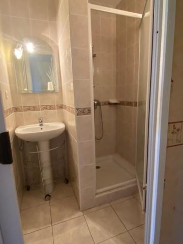 Les Oliviers Appartement Montagnac  Buitenkant foto